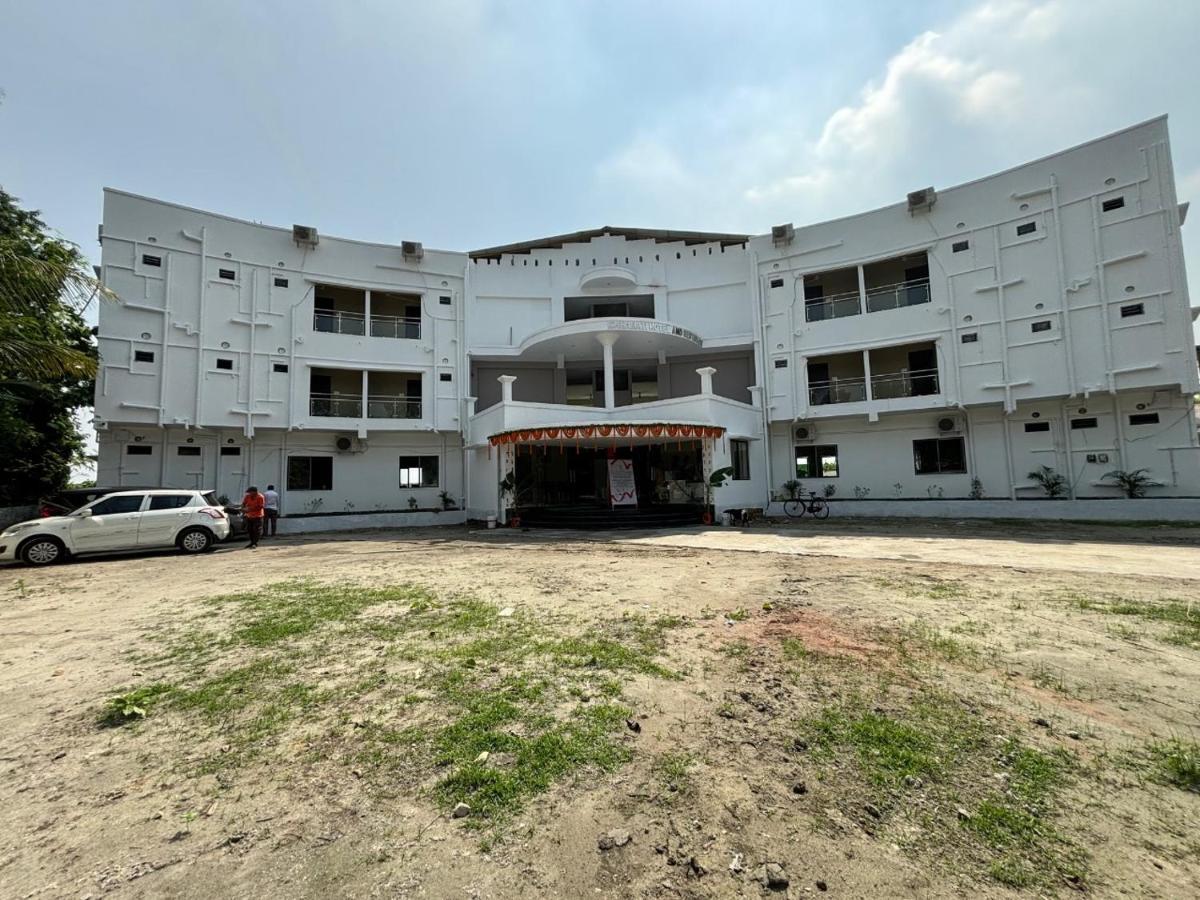 Ichhamati Hotel And Restaurant Hasnabad Екстериор снимка
