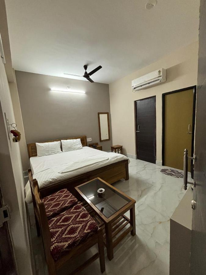 Ichhamati Hotel And Restaurant Hasnabad Екстериор снимка