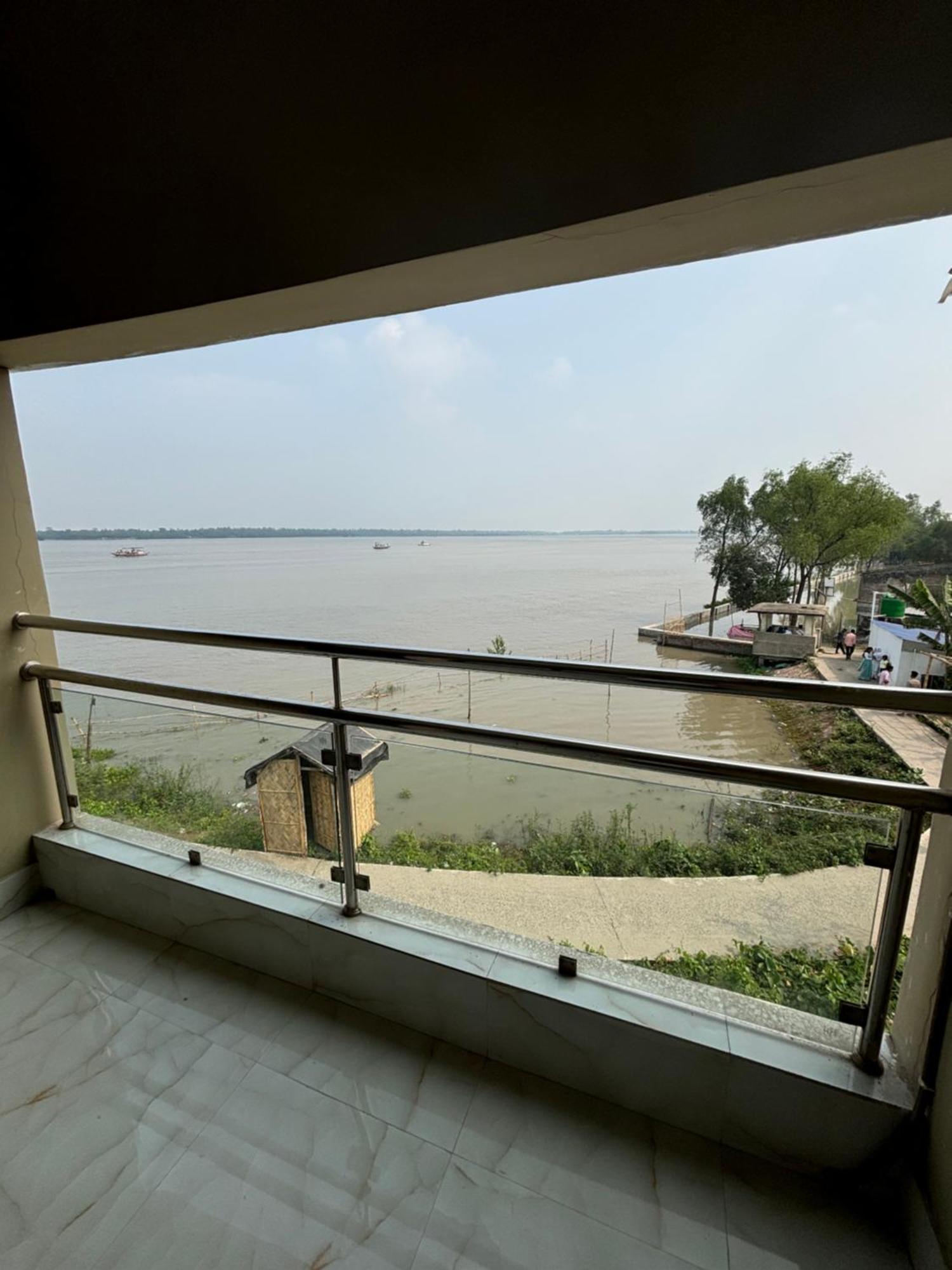 Ichhamati Hotel And Restaurant Hasnabad Екстериор снимка